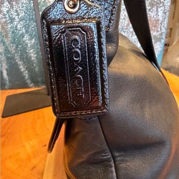 Coach Soho 2012 Legacy Flap Black Leather Shoulder Bag - Picture 13 of 15